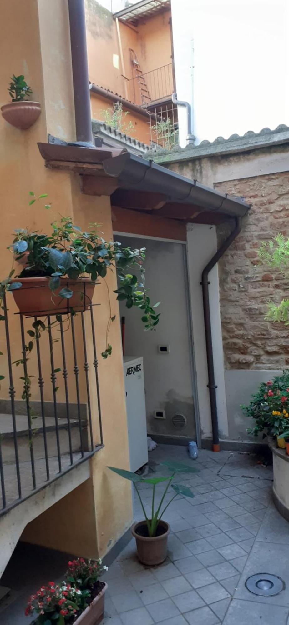 Appartement Casa Eva 2010 à Crémone Extérieur photo