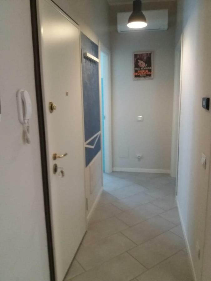Appartement Casa Eva 2010 à Crémone Extérieur photo